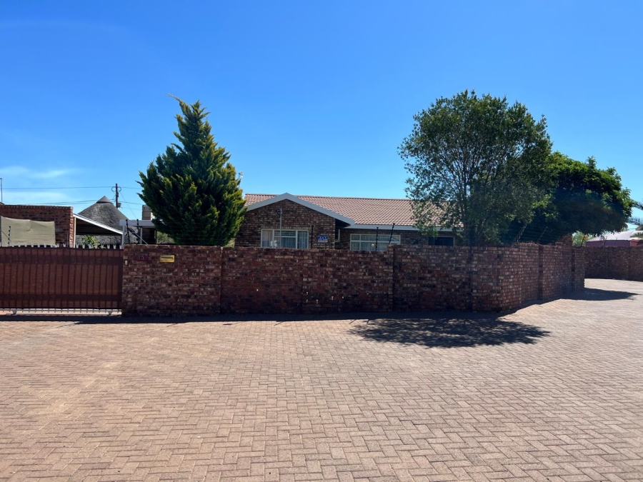 3 Bedroom Property for Sale in South Ridge Northern Cape